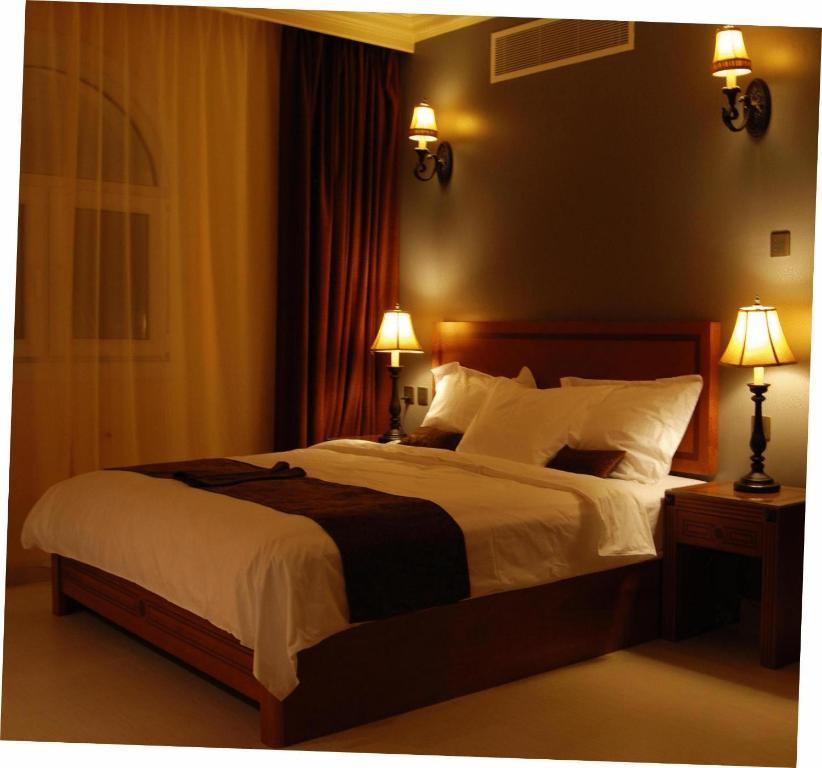 La Rosa Hotel By Brother International Mascate Quarto foto